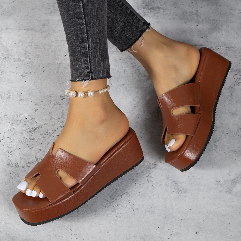 Naked Soles | Mirabella | Women's Flat Sandals – Chic Everyday Wear